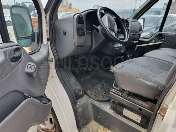 Ford Transit · Ano 2003