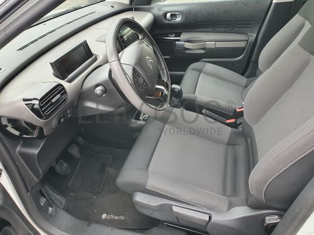 Citroën C4 Cactus · Ano 2015