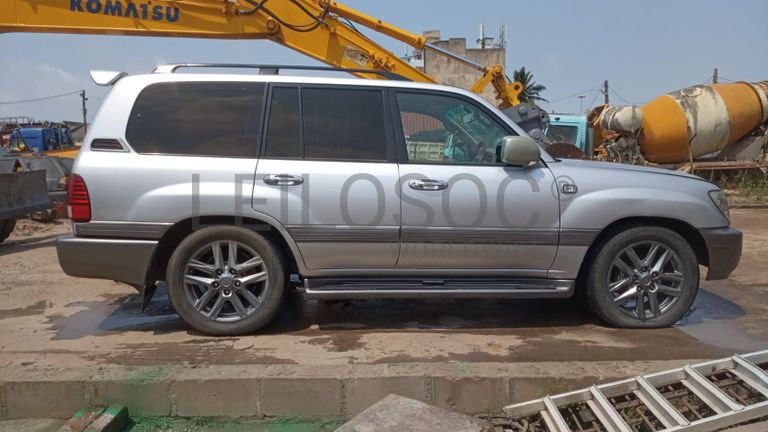 Toyota Land Cruiser · 2003