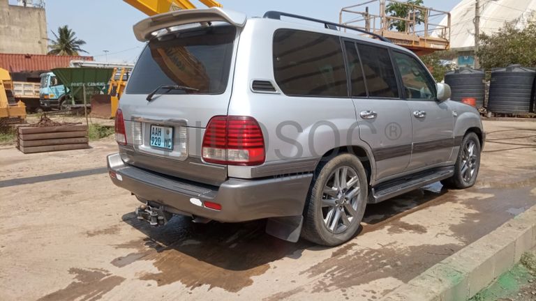 Toyota Land Cruiser · 2003