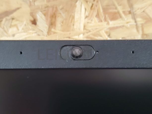 Portátil Lenovo V330