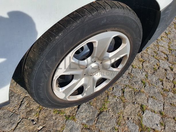 Ford Transit Courrier