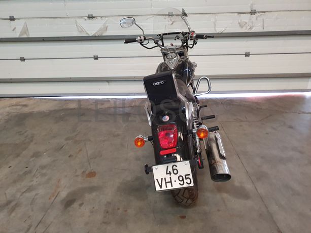 Motociclo UM Renegade