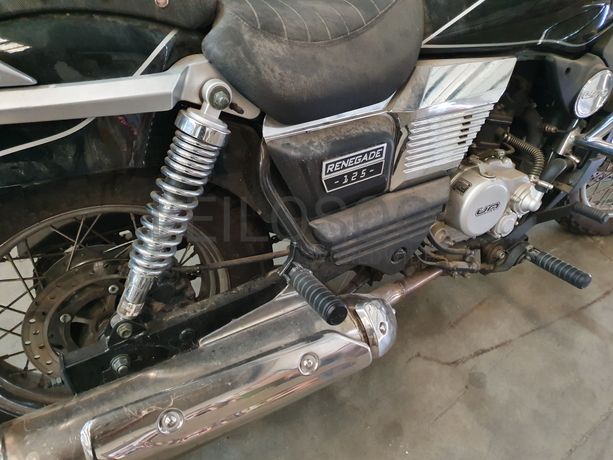 Motociclo UM Renegade