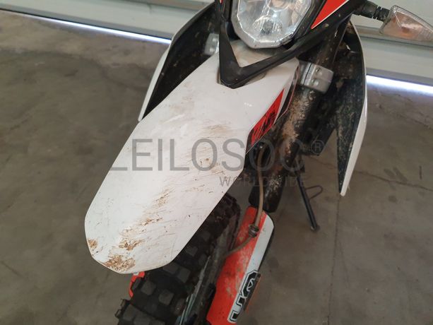 Motociclo UM 125 DSR CX