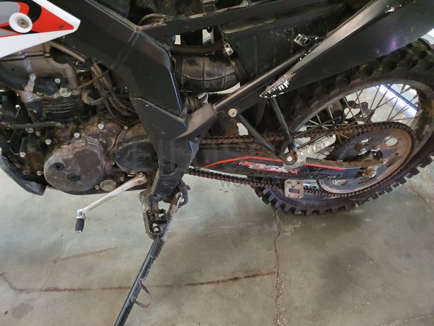 Motociclo UM 125 DSR CX