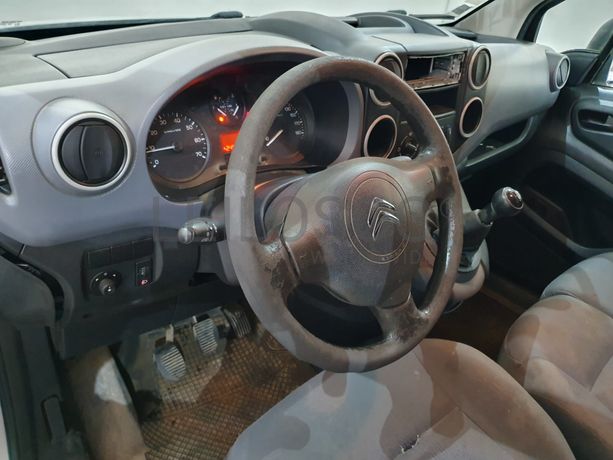 Citroën Berlingo · Ano 2013