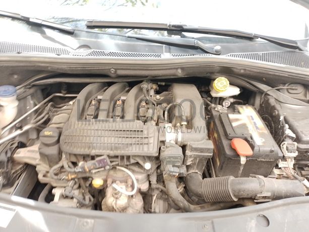 Peugeot 2008 · Ano 2015