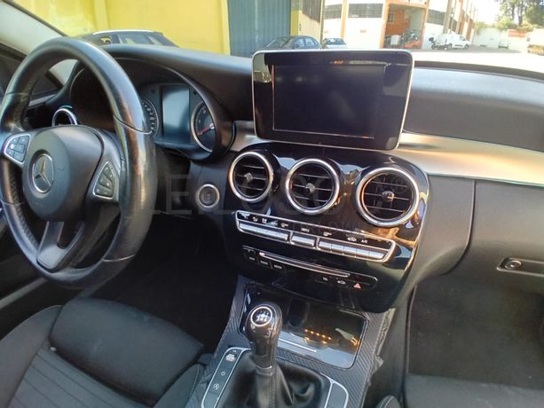 Mercedes-Benz C 180 · Ano 2016