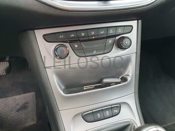 Opel Astra · Ano 2016