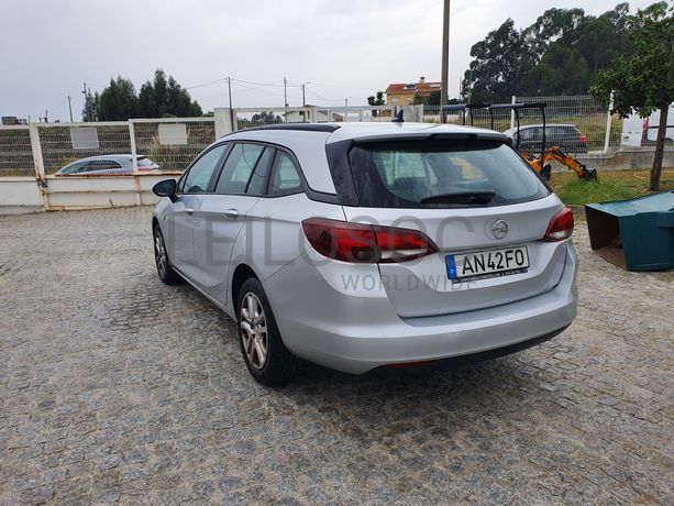 Opel Astra · Ano 2016