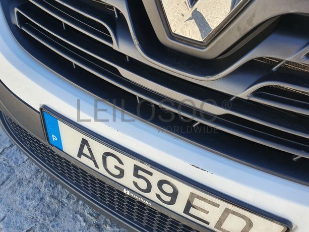 Renault Trafic 1.6 DCI · Ano 2015