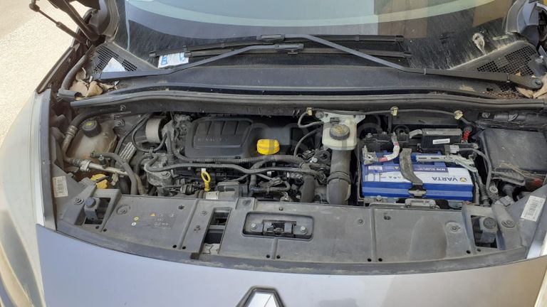 Renault Grand Scénic DCI · Ano 2013