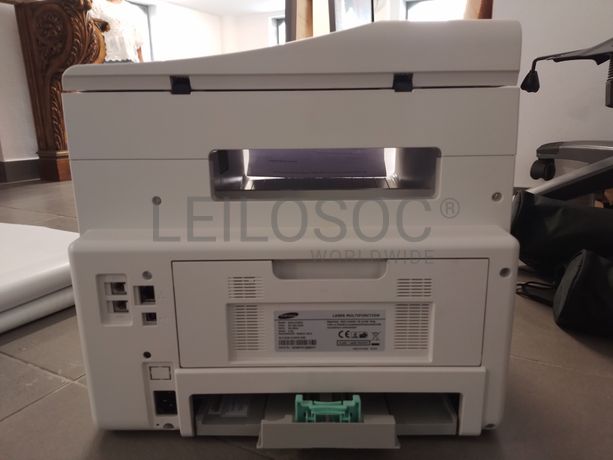 Material Informático + Cadeira executiva