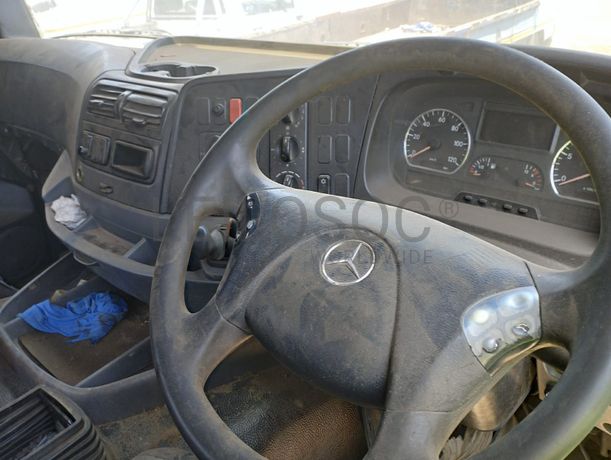 Camião Mercedes-Benz · 2013