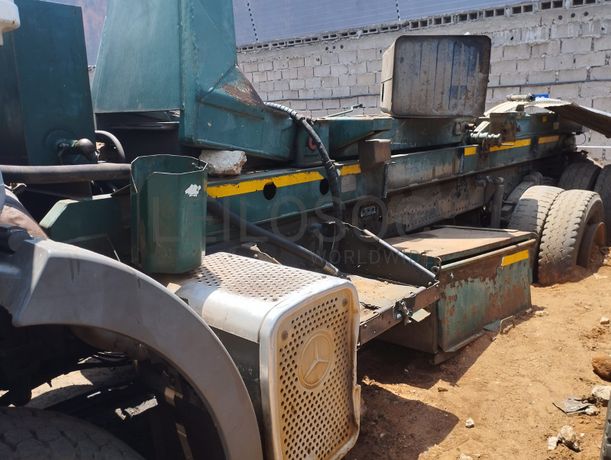 Camião Mercedes-Benz · 2013