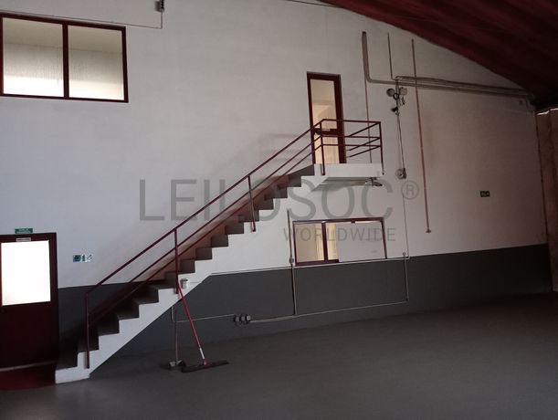 Armazém Industrial · Oliveira de Azeméis
