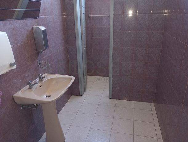 Armazém Industrial · Oliveira de Azeméis