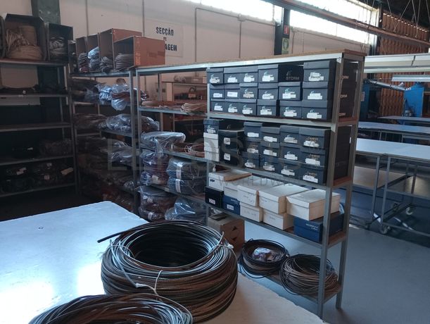 Equipamentos Industriais · Porta paletes · Diversos