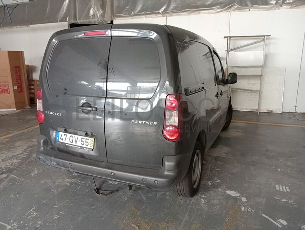 Peugeot Partner · Ano 2016