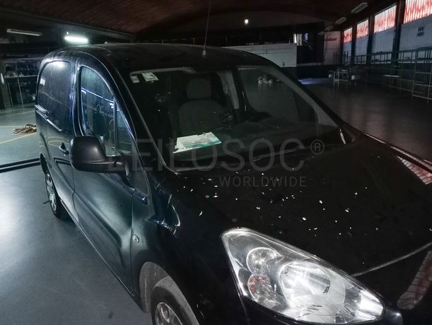 Peugeot Partner · Ano 2013