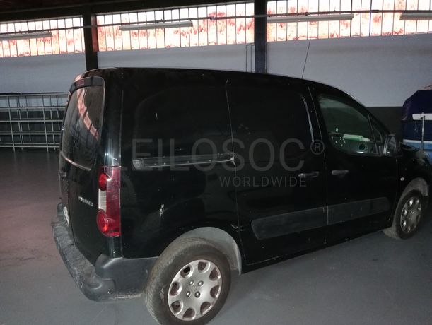 Peugeot Partner · Ano 2013