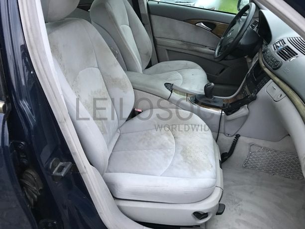 Mercedes-Benz E270 CDI · Ano 2002