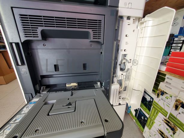 Impressora Multifunções Konica Minolta