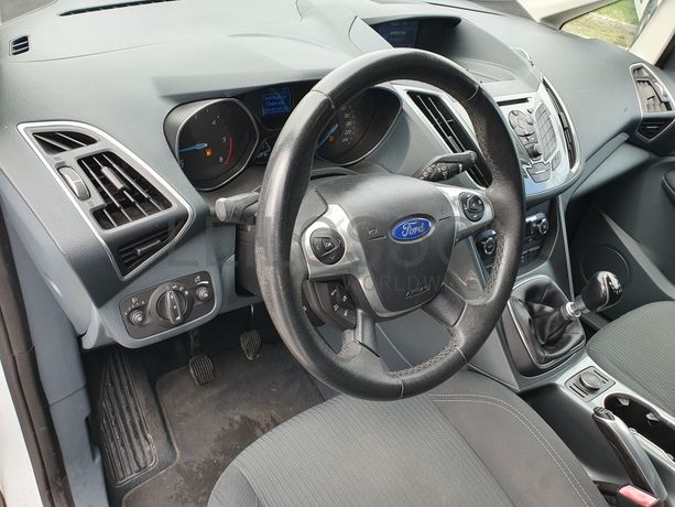 Ford Focus C-Max · Ano 2014