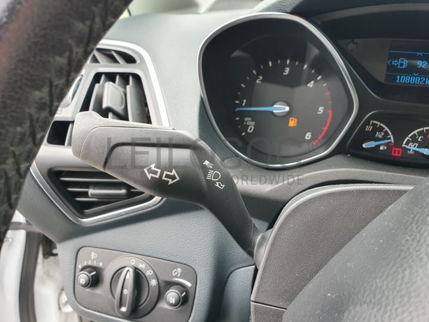 Ford Focus C-Max · Ano 2014