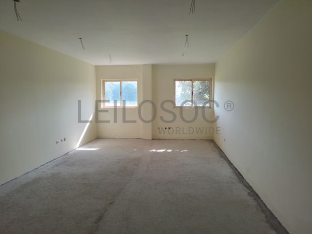 Prédio Urbano em Construção · Gandra, Paredes