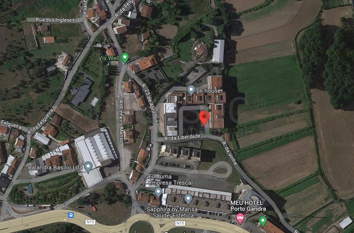 Prédio Urbano em Construção · Gandra, Paredes