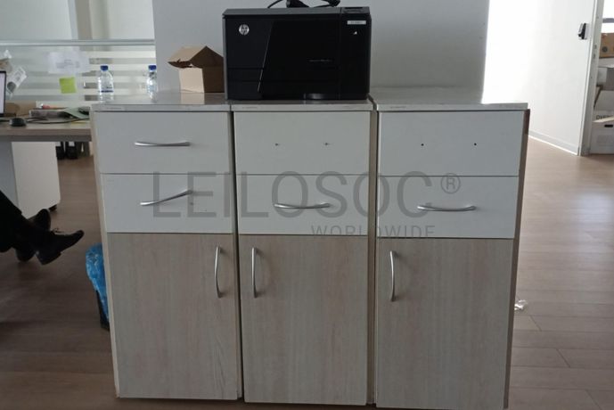 Mobiliário de escitório