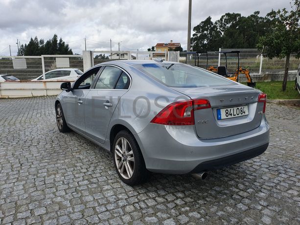Volvo S60 · Ano 2011