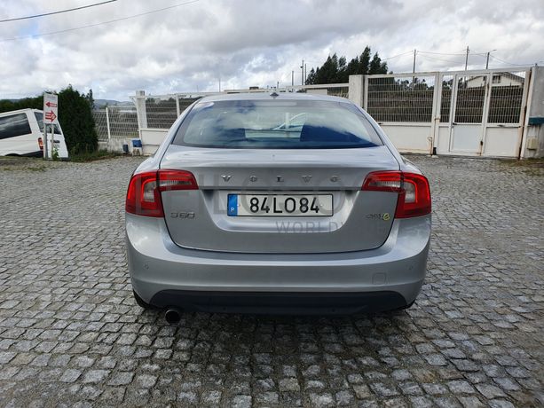 Volvo S60 · Ano 2011