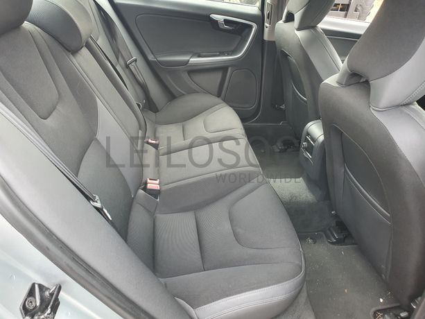 Volvo S60 · Ano 2011