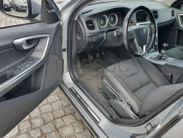 Volvo S60 · Ano 2011