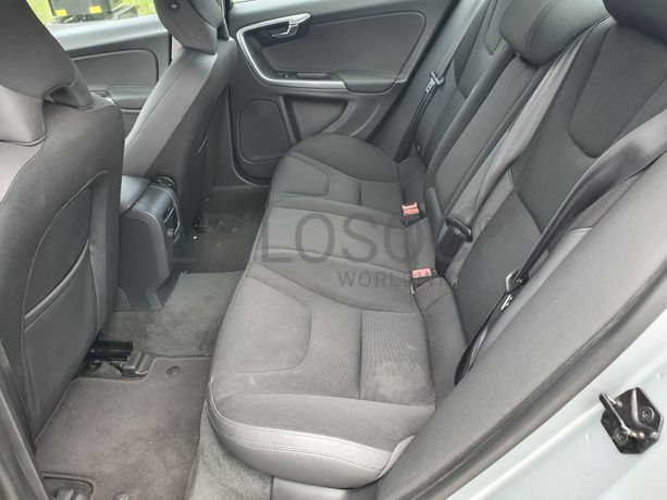 Volvo S60 · Ano 2011