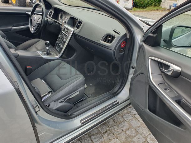 Volvo S60 · Ano 2011