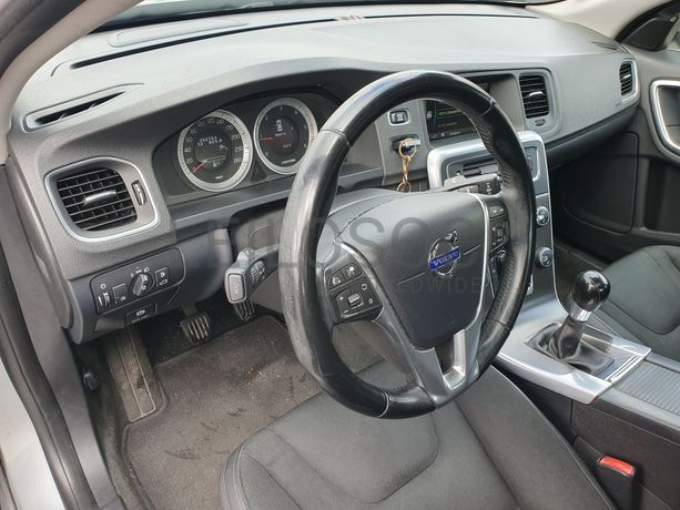 Volvo S60 · Ano 2011