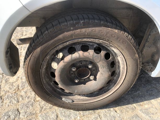 Mitsubishi Colt · Ano 2005