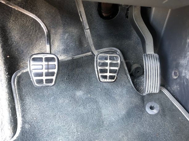 Mitsubishi Colt · Ano 2005