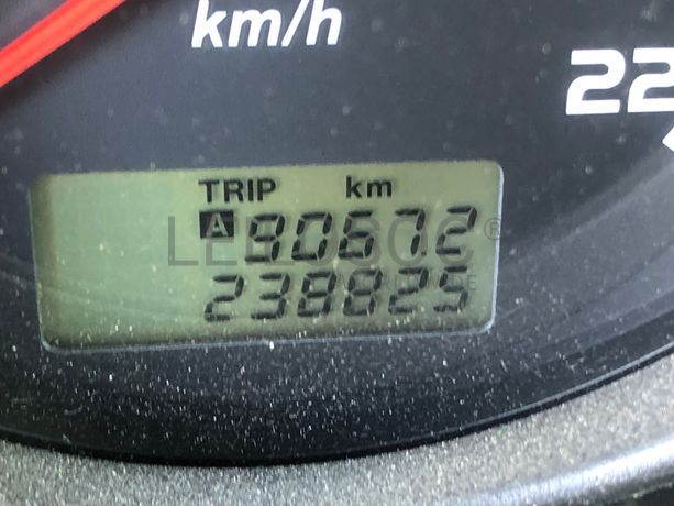 Mitsubishi Colt · Ano 2005