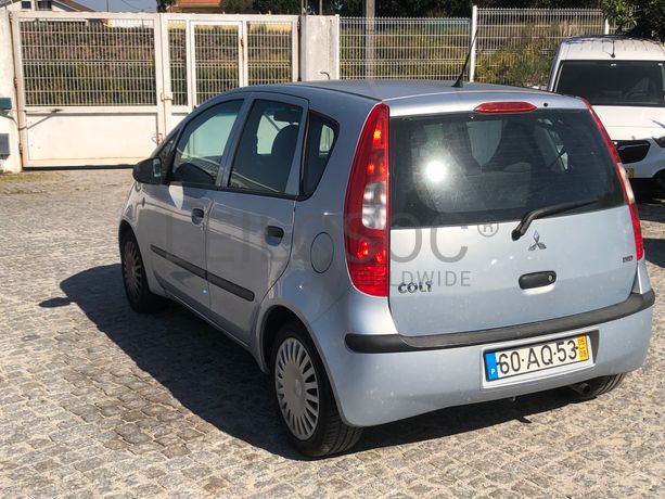 Mitsubishi Colt · Ano 2005