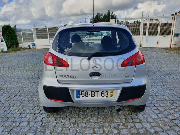 Misubishi Colt · Ano 2006