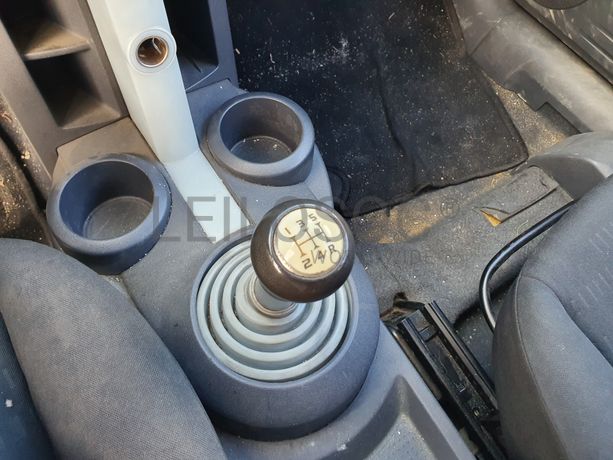 Misubishi Colt · Ano 2006