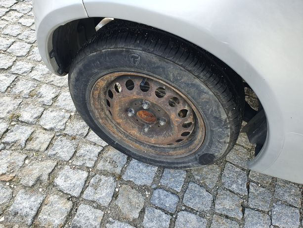 Misubishi Colt · Ano 2006