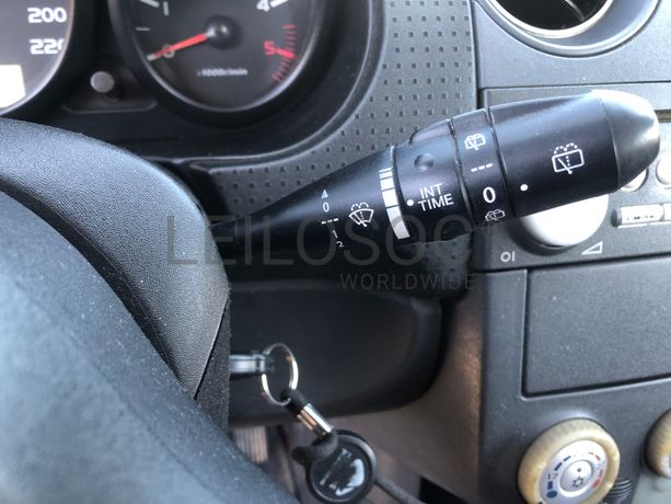 Mitsubishi Colt · Ano 2007