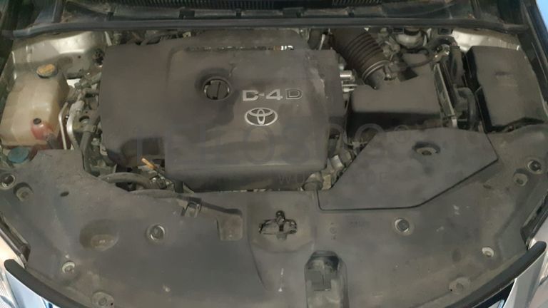 Toyota Avensis D-4D · Ano 2010