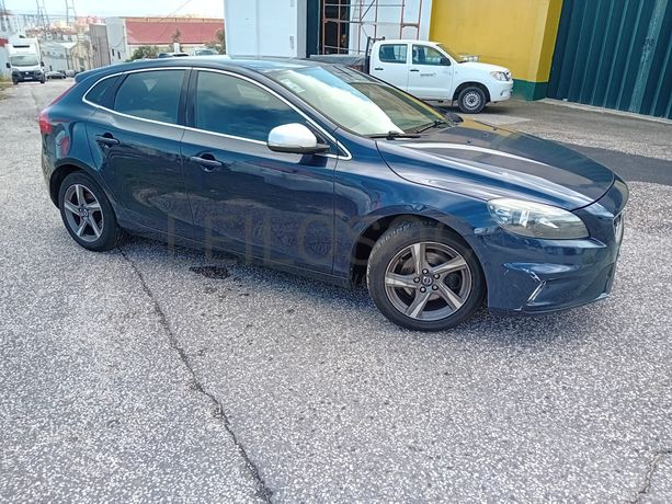 Volvo V40 · Ano 2014
